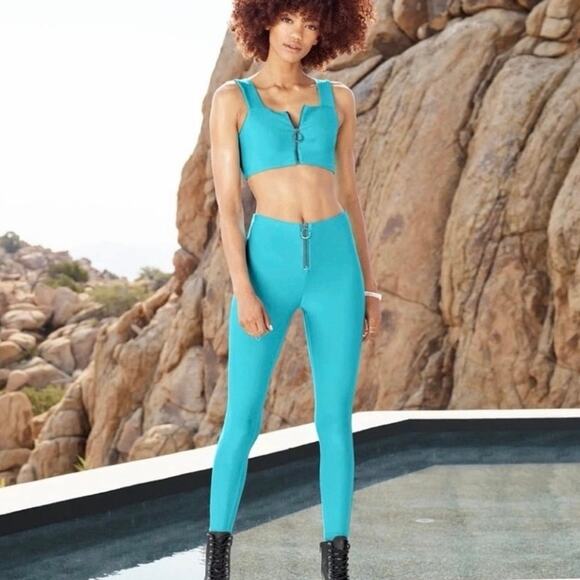 Alo Yoga Bright Aqua Zip Front Fast Bra High Waist Leggings Two Piece Set Gym
